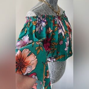 Green Floral Print Elastic Off The Shoulder Crop Top